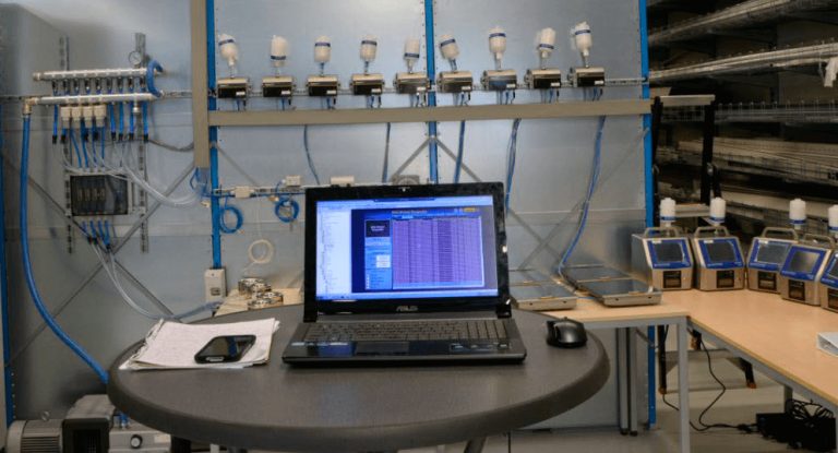 Factory acceptance testing setup of a monitoring system